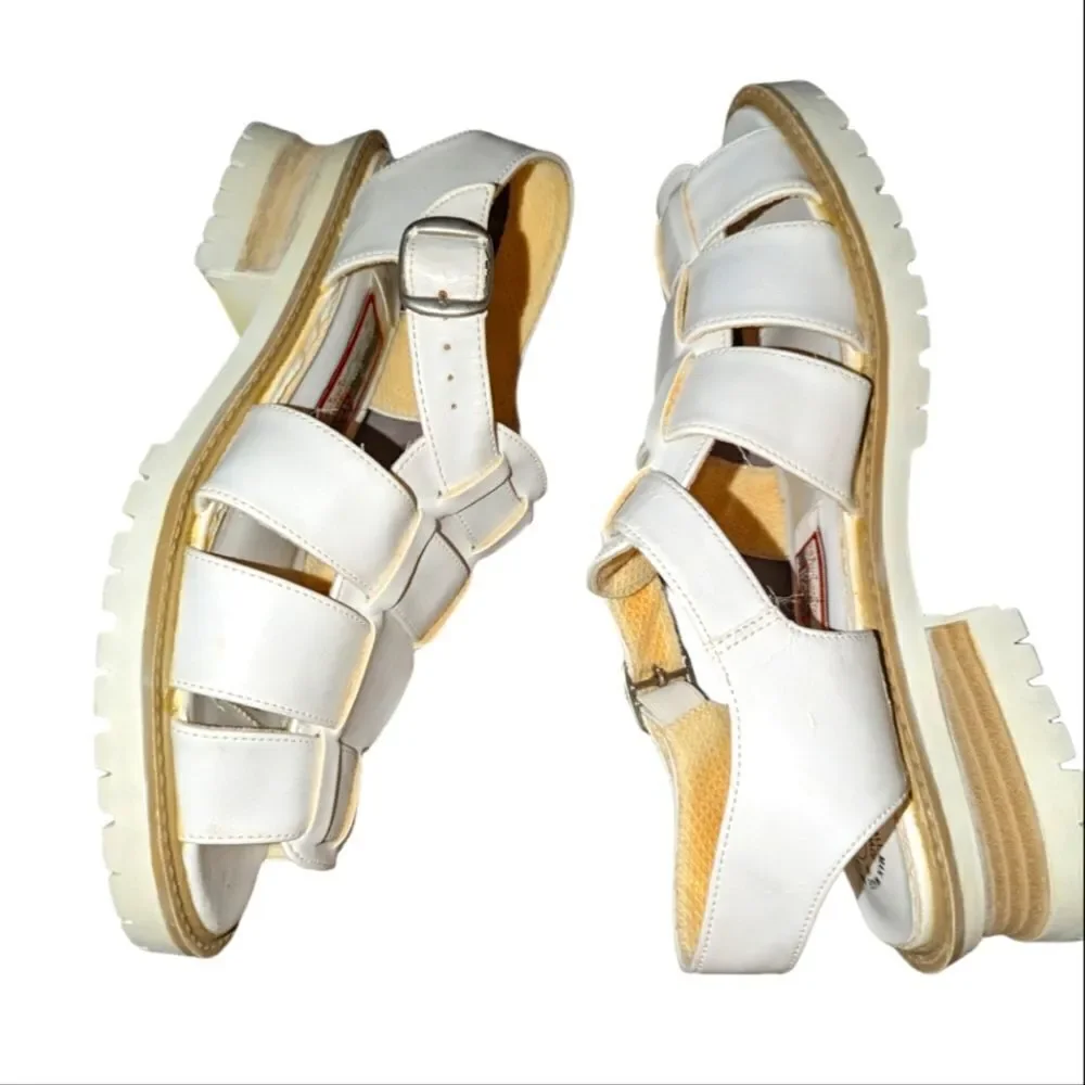 ‎Vintage faded glory white fisherman sandals